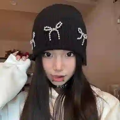 【甜酷Y2K~秋冬必备】 攸委 鎏金蝴蝶结包头毛线堆堆帽子女冬季保暖护耳帽加厚 针织 韩版辣妹时尚百搭学生冷帽显脸小绒线帽 女款