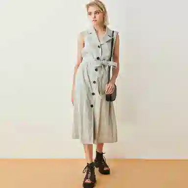 MOUSSY