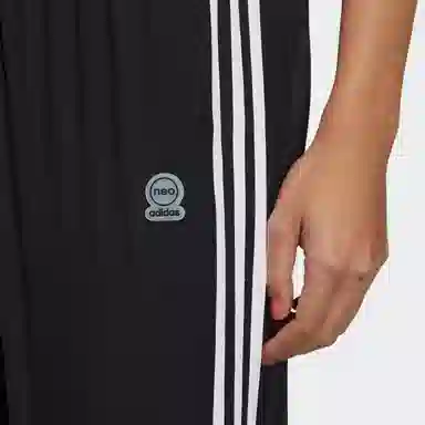 adidas neo W Esnt Pants2 Logo