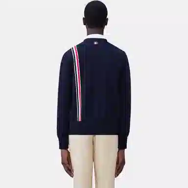 THOM BROWNE V