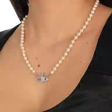 Vivienne Westwood Mini Bas Relief Pendant