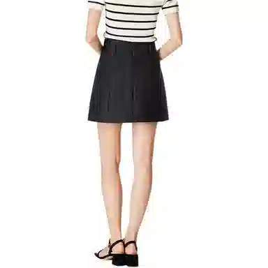 NINE WEST