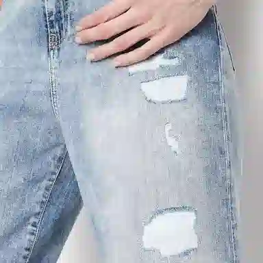 ARMANI EXCHANGE SS22