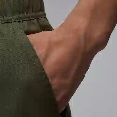 Jordan Essentials Medium Olive