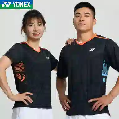 YONEX
