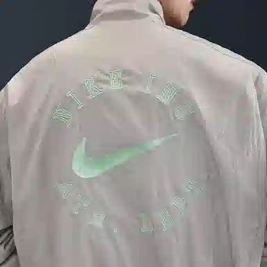 Nike ClubSwoosh -009