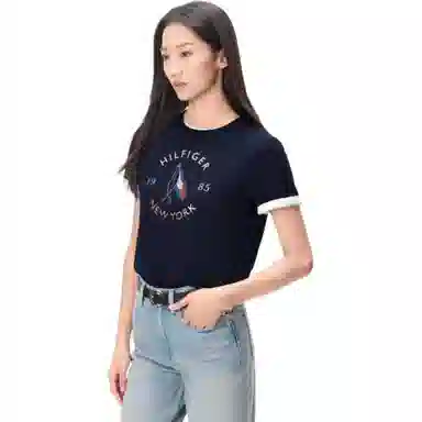 Tommy Hilfiger T C1G