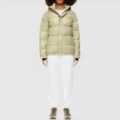 ARITZIA Super Puff Hi-Gloss Original 5