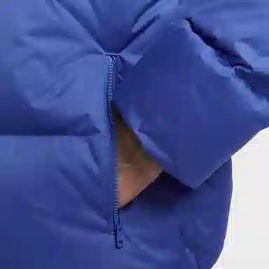 Nike ClubTherma-FIT logo