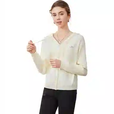 爱依服 纯色连帽开衫简约针织衫 女款 杏