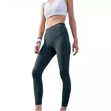 Nike Zenvy HR 78 TGHT logo