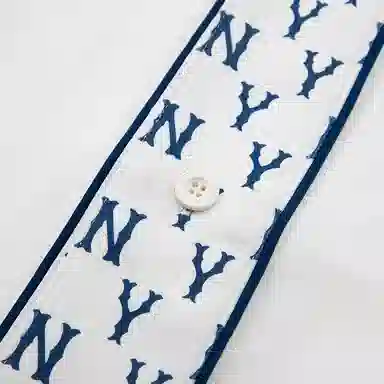 MLB V-Neck Baseball Shirt Cream