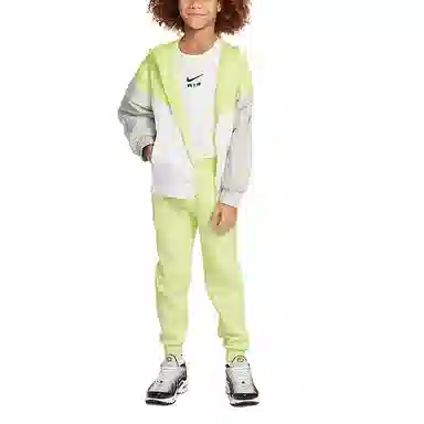 Nike Sportswear Windrunner Stain Repel logo