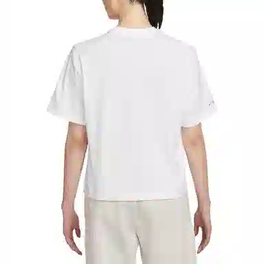 Nike Sportswear Classics T