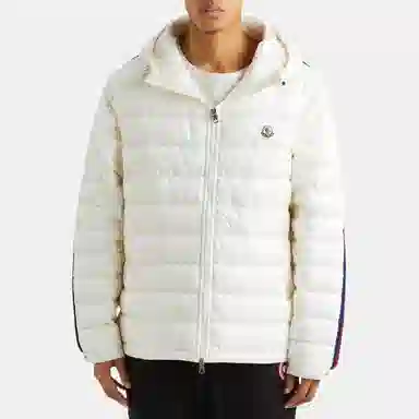 Moncler SS23 Logo