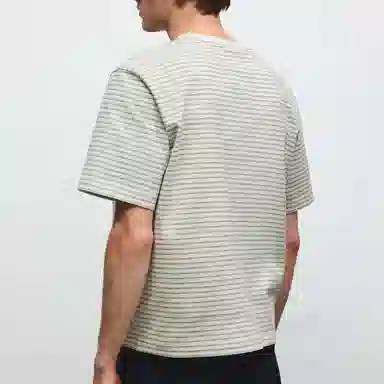 HM T