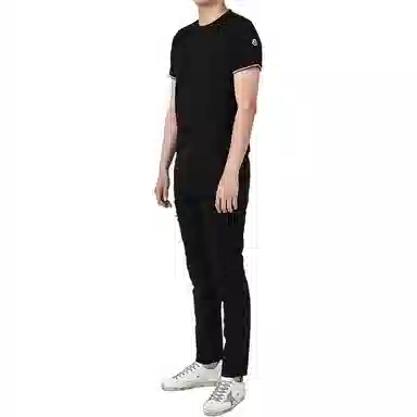 Moncler T