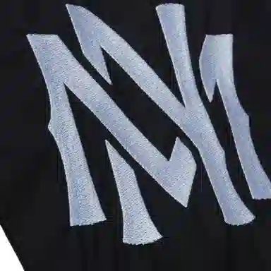 Mitchell & Ness x MASTERMIND WORLD Skull Logo Hoodie Black