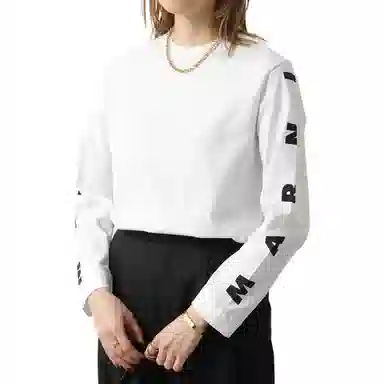 MARNI T