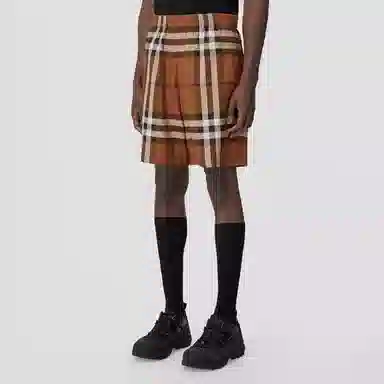 Burberry FW22 Shorts