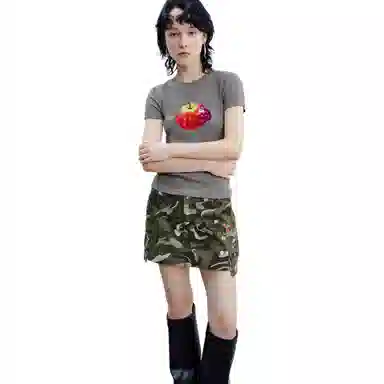 URBAN REVIVO UR T T_