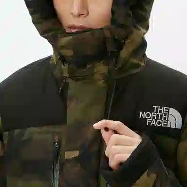 THE NORTH FACE