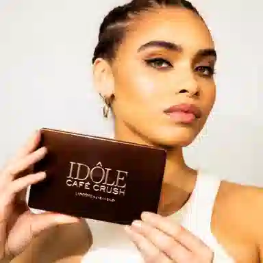 兰蔻 摩卡慕斯眼影 易上色服帖