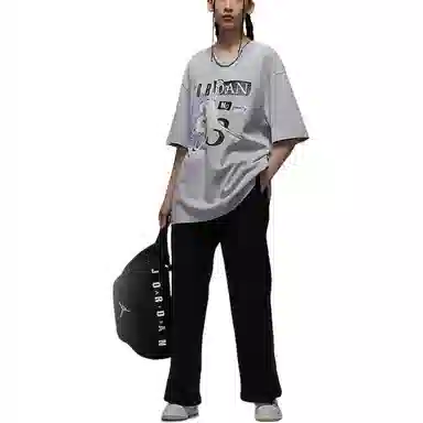 Jordan Oversize T