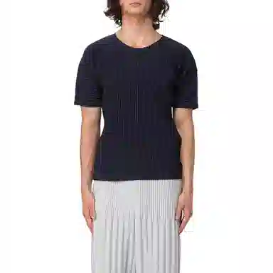 ISSEY MIYAKE T