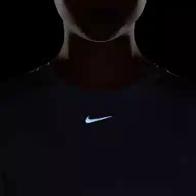 Nike Dri-Fit ONE CLASSIC TWIST T