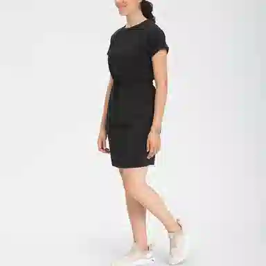 THE NORTH FACE NEVER STOP DRESS