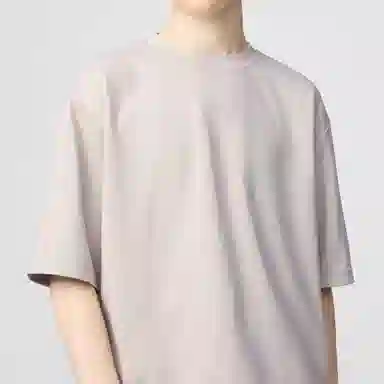 UNIQLO SS24 U T