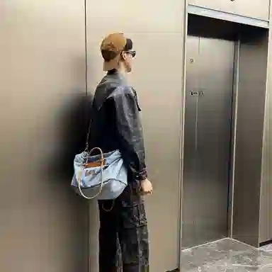 Lee Denim Shoulder Bag