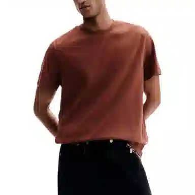 HM T