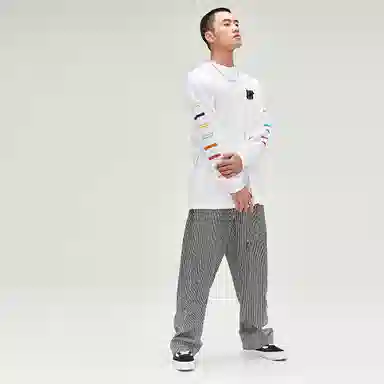 UNDEFEATED SS23 LogoT