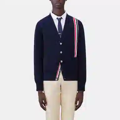 THOM BROWNE V