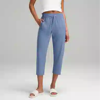 lululemon FW22 Swift Pull-On 23"