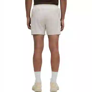 lululemon Pace Breaker 5"