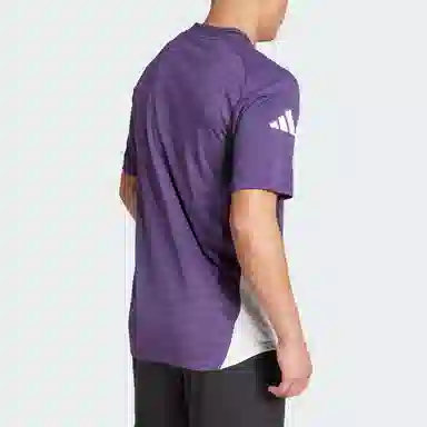 adidas SS25 MANCHESTER UNITED TIRO 25 PRO logo