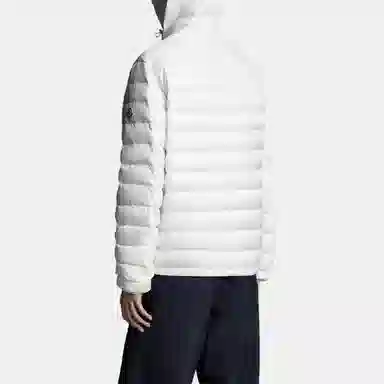 Moncler SS22