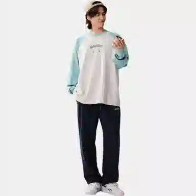 nautica white sail logoT