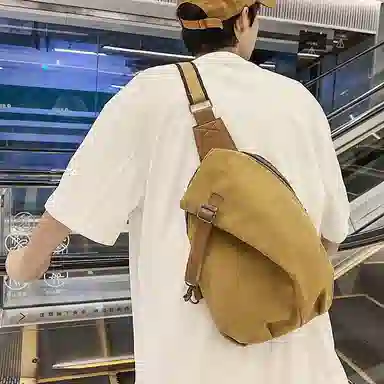 泰克森 运动休闲简约便携 帆布 帆布单肩斜挎胸包 常规 男女同款情侣款 白色/卡其色/黑色/灰色