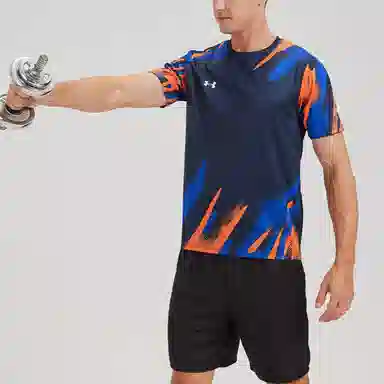 Under Armour T