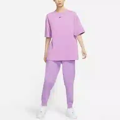 Nike Sportswear Essential T