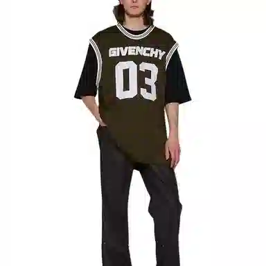 GIVENCHY T