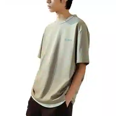 HM T