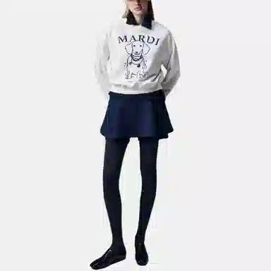 MARDI MERCREDI SWEATSHIRT RAGLAN SWING THE TAIL DDANJI PEARL NECKLACE