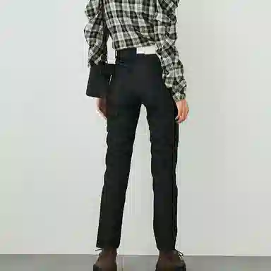 MOUSSY