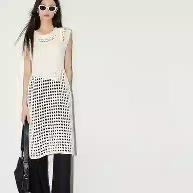 美洋 纯色镂空圆领无袖连衣裙 白色