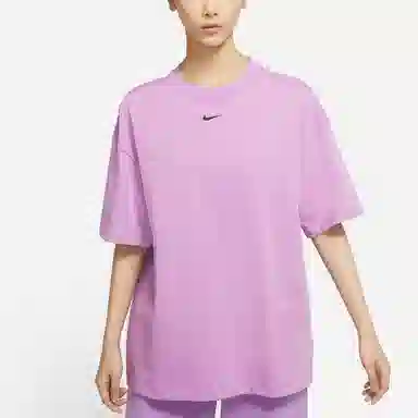 Nike Sportswear Essential T